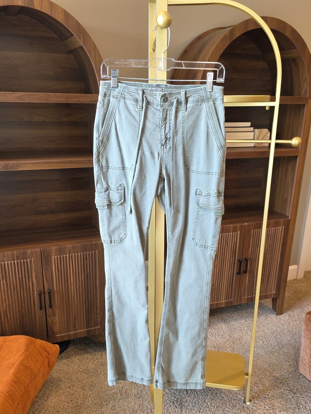 American Eagle Women’s Cargo Jeans in Light Sage Green